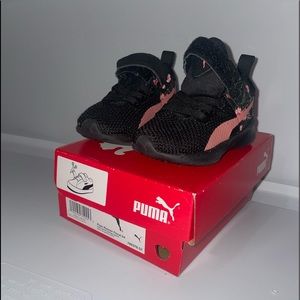 PUMA size 4c toddler girl black floral shoes in box EUC